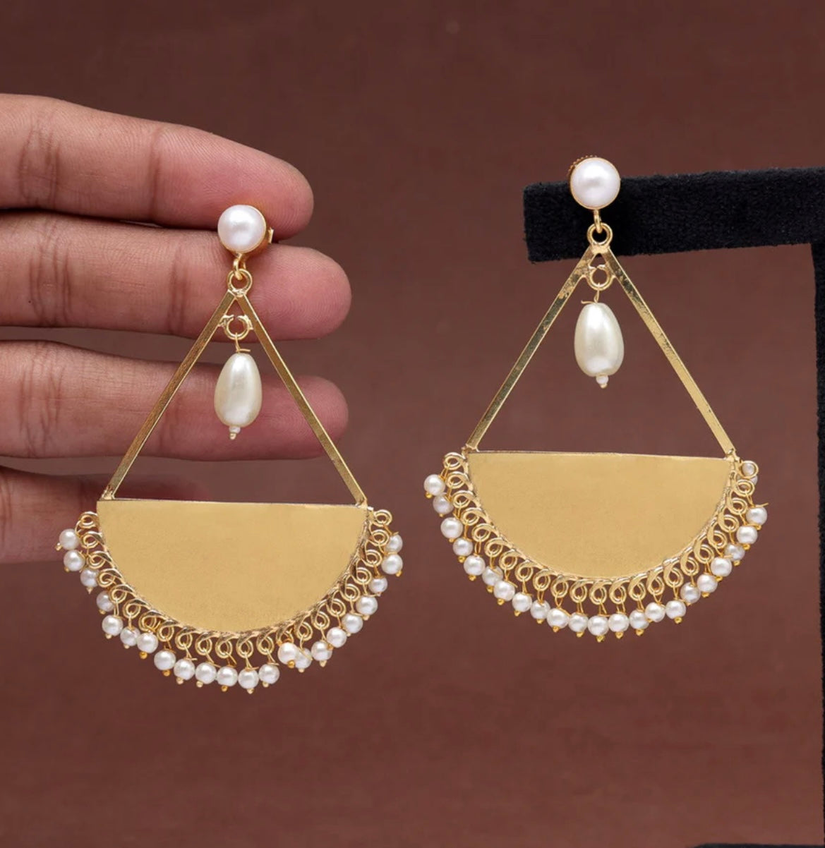 White Color Amrapali Earrings