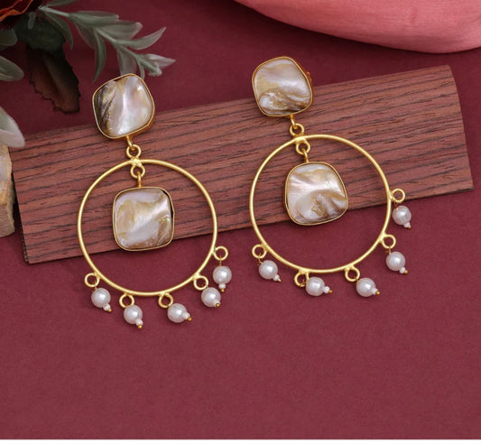 White Color Amrapali Earrings